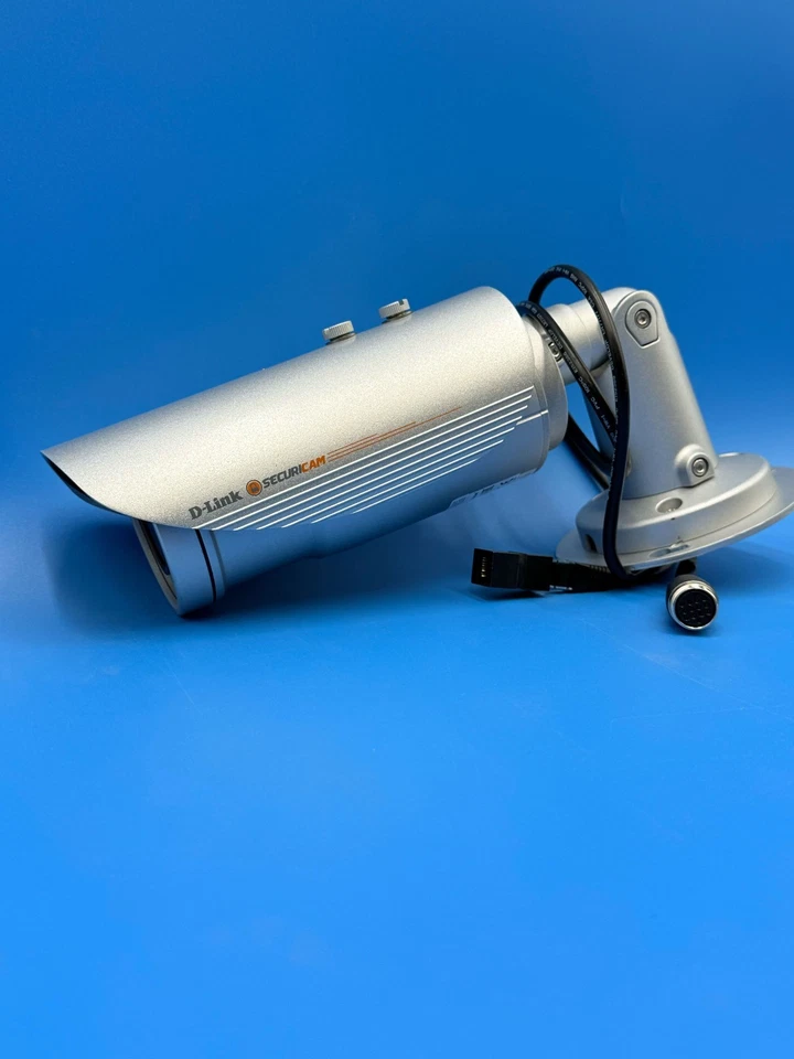 D-Link Varifocal Outdoor Bullet Camera 5 Megapixel DCS-7517 ✅❤️️✅❤️️ OPEN BOX! - Image 4 of 4