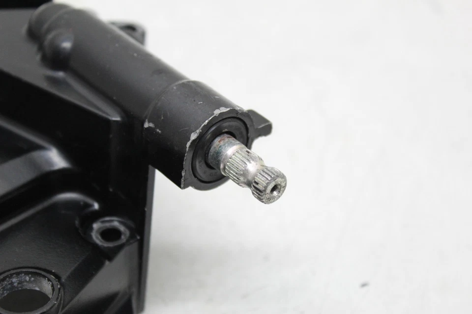 06-20 SUZUKI GSXR 600 750 OEM ENGINE SPROCKET COVER - Image 3 of 4