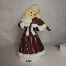 House of LLoyd 1991 Christmas Doll Figurine Xmas Around The World Collection