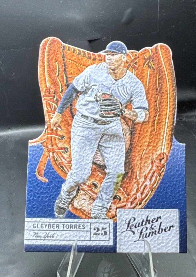2019 Panini Leather and Lumber Baseball - - #42 - GLEYBER TORRES - Image 3 of 3