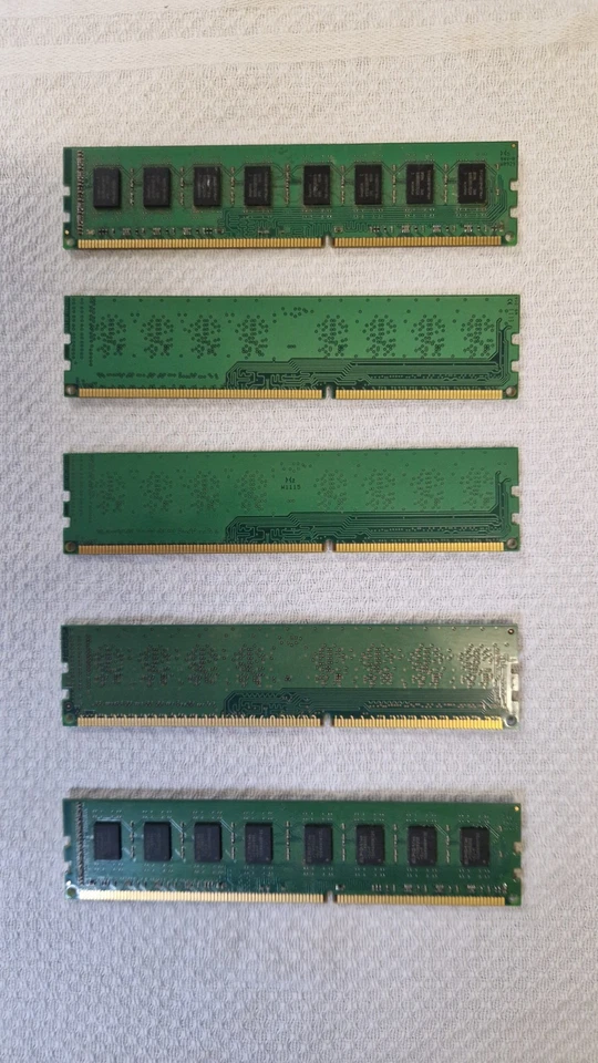 Kingston Arbeitsspeicher RAM 10 GB PC3 5x2Gb KVR1333 10600U 1333MHz - Bild 2 von 4