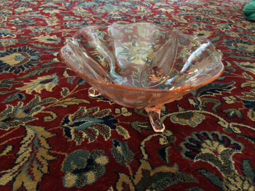 Pink Princess House Footed Bowl - Picture 2 of 6