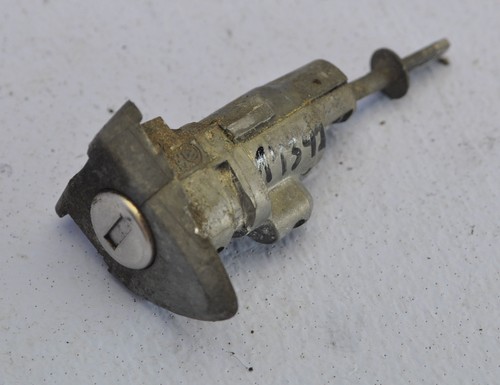 VW Passat 3C B6 Tür Schloss Schliess Zylinder vorne Links #14342-B94