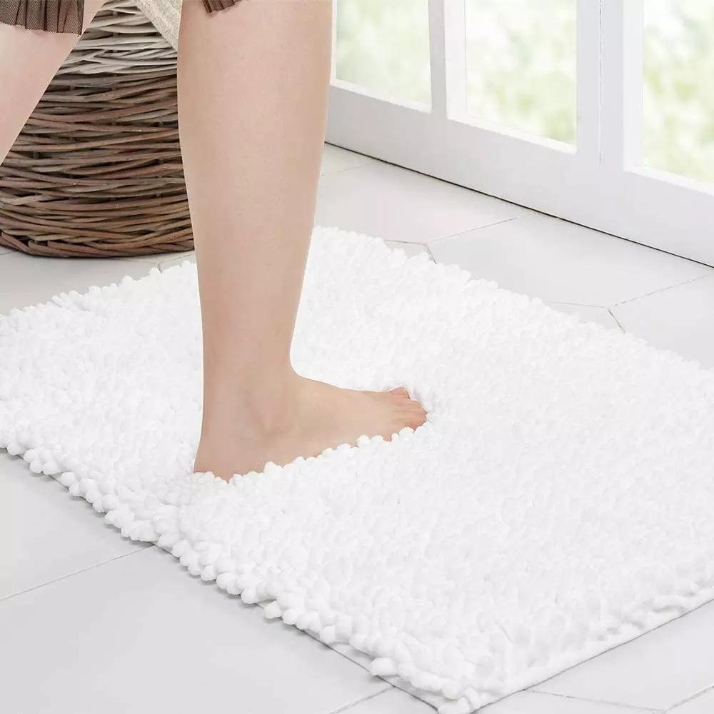 White shag cheap bath rug