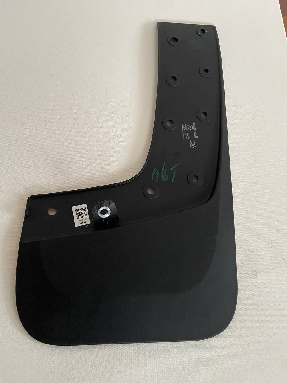 Picture 1 of 6