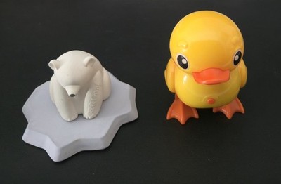 2x Kinder Badespielzeug | Eisbär Oli & Carol | Entchen Zuru Robo Alive