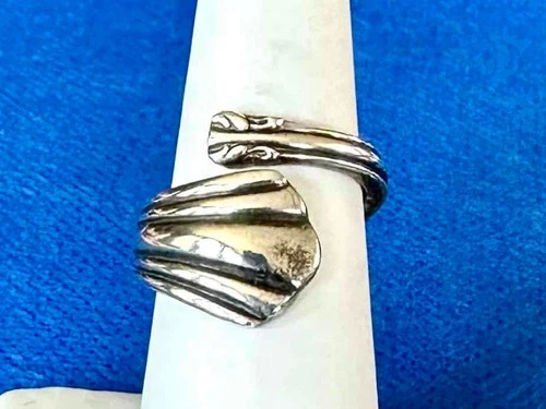 VTG Sterling Silver REED & BARTON Spoon Handle Bypassing Ring Size 6.75