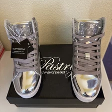 Pastry NWT Glam Pop Tart Glitter High-Top Sneaker Dance Shoes Silver 6.5 W/Box