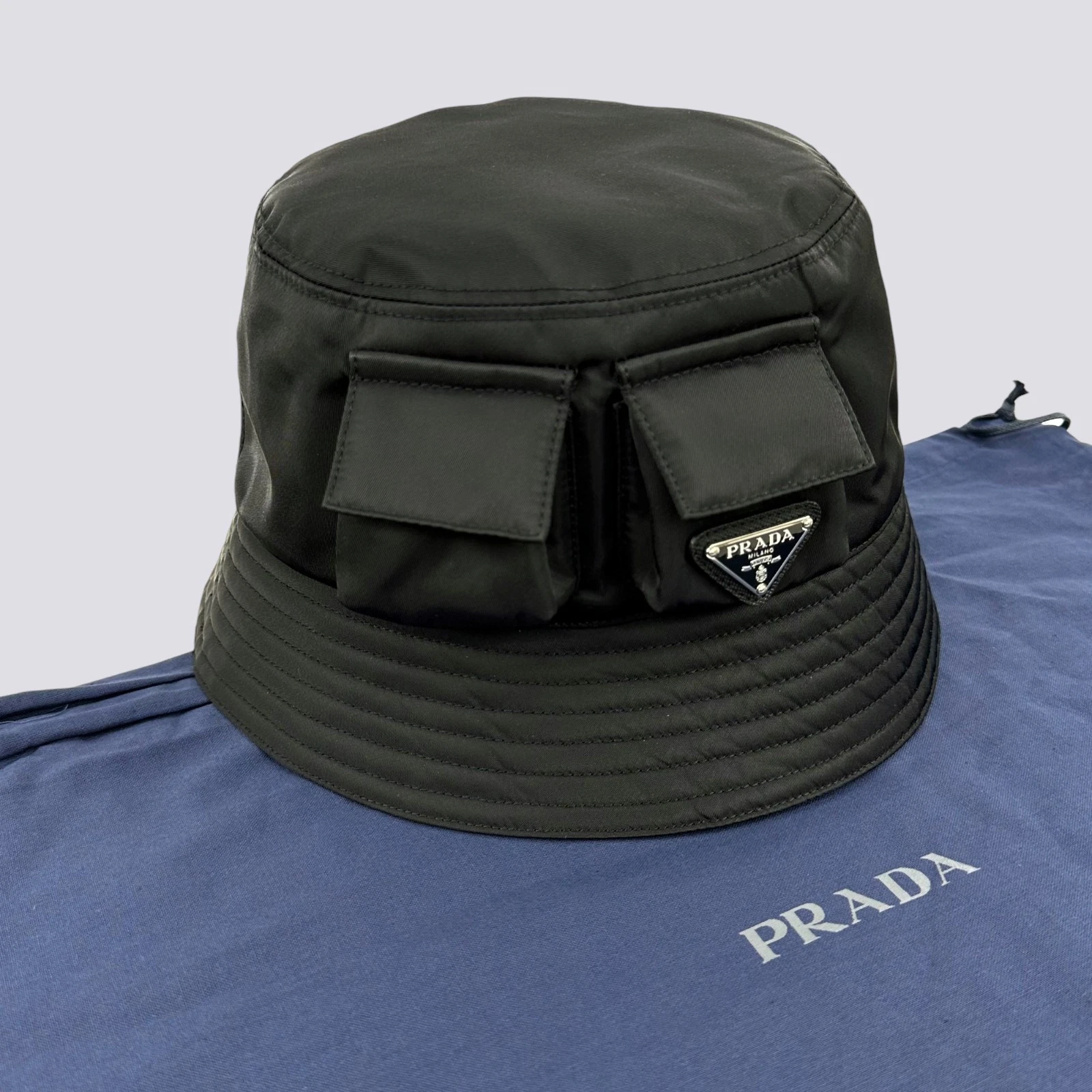 Prada Re-Nylon Metal Triangle Logo Pockets Bucket Hat Head Black Size M
Opens in a new window or tab