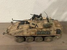 BBI Elite Force 2002 1:18 USMC US Marine Corps LAV-25 Light Armored Vehicle