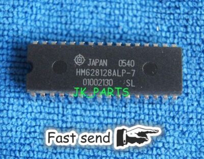 10pcs HM628128ALP-7 DIP-32 HITACHI IC