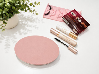 Eyelash Travel/Storage Case/Pink/White Classy/Convenient