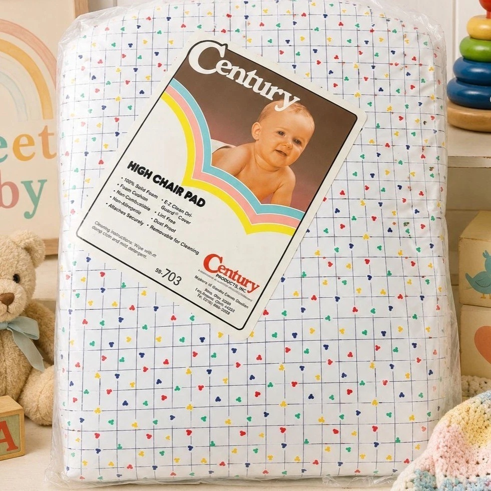 Vintage Century High Chair Pad 1980s Rainbow Hearts Dri Guard Foam Cushion Decor
Opens in a new wind