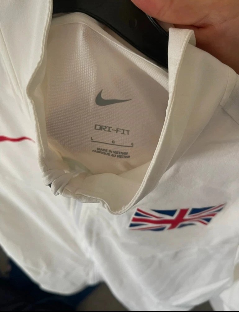 SACAI X NIKE Nike Large Gran Bretagna Giacca da Allenamento 2025 Kit Bianco Rosso