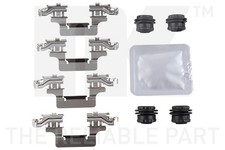 Zubehörsatz Scheibenbremsbelag NK 7947002 für VW TOUAREG CR7 RC8 TFSi 4motion A5