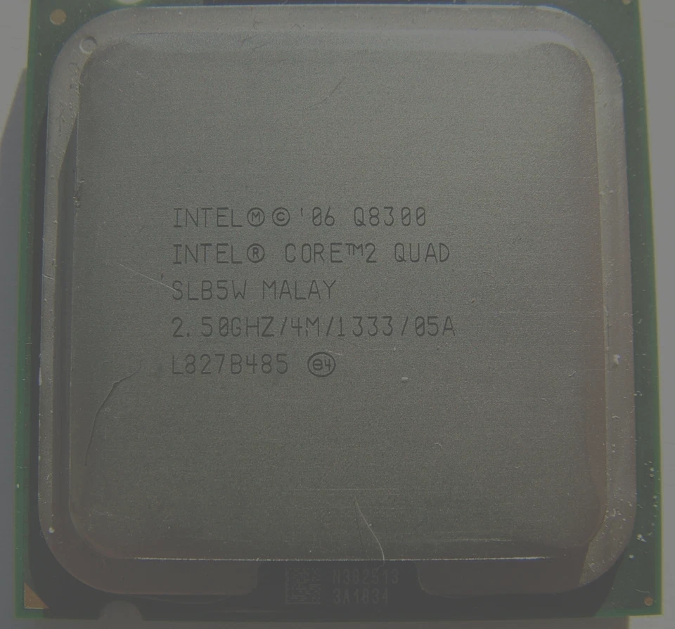 Intel Core 2 Quad  Q8300 / 4 x  2,50 GHz / 4MB / 1333MHz / Prozessor - Bild 2 von 2