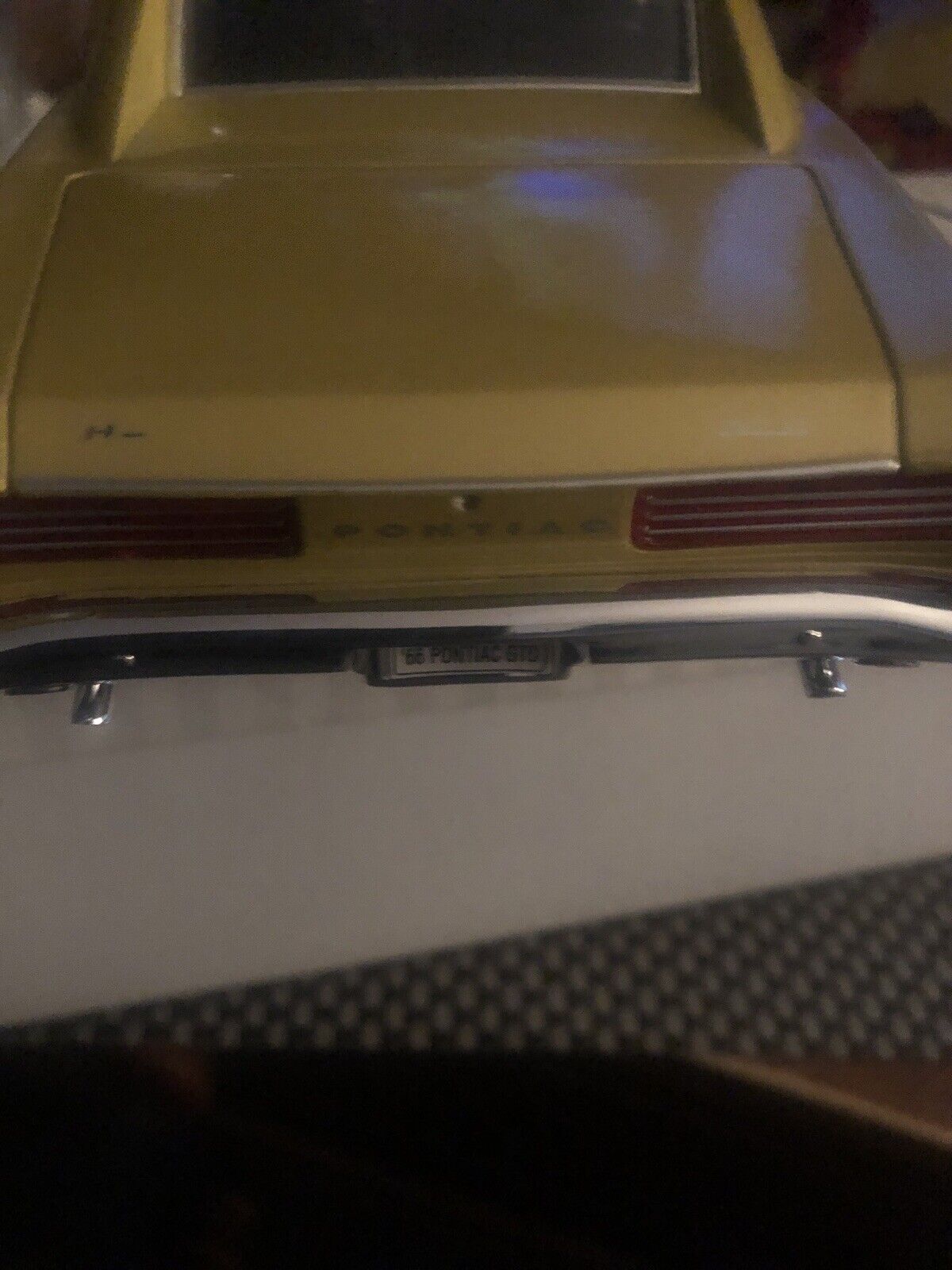 Picture 5 of 6