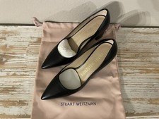 Stuart Weitzman Linsi Block Pump Sz: 6 Color: Black