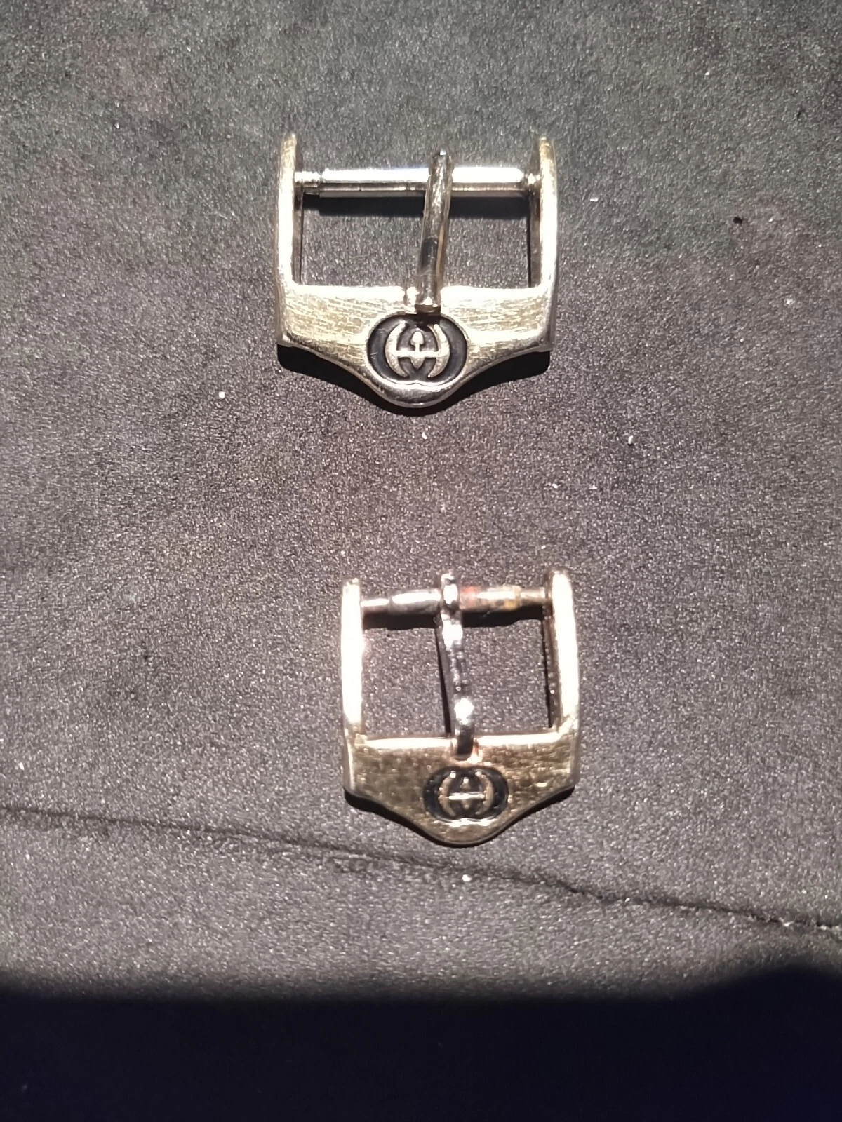 Vintage Genuine Gucci 10mm and 14mm Gold toned Watch Buckle clasp