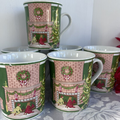 Lot Of 6-Crown Trent Santa's Here Christmas Mug Made in England Fireplace Tree