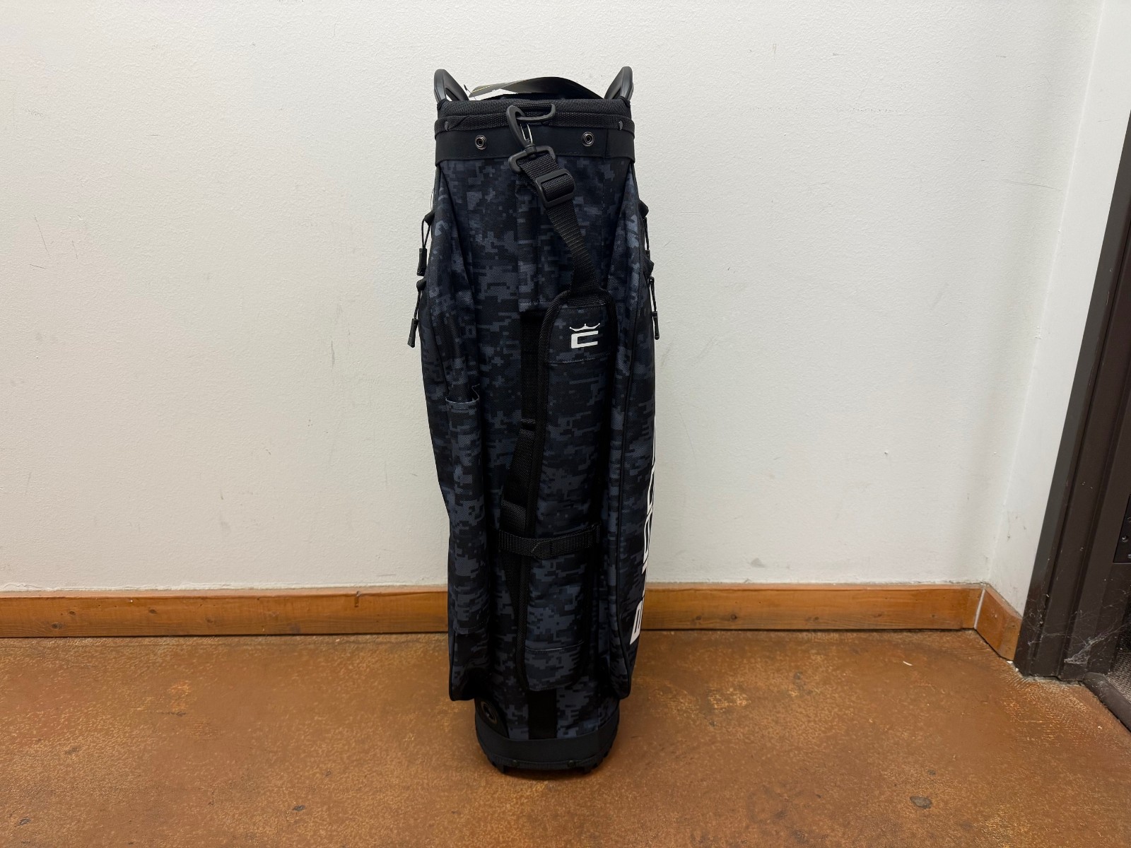 2022 Cobra Ultralight Pro 14-Way Cart Bag - Black Camo **MINT**