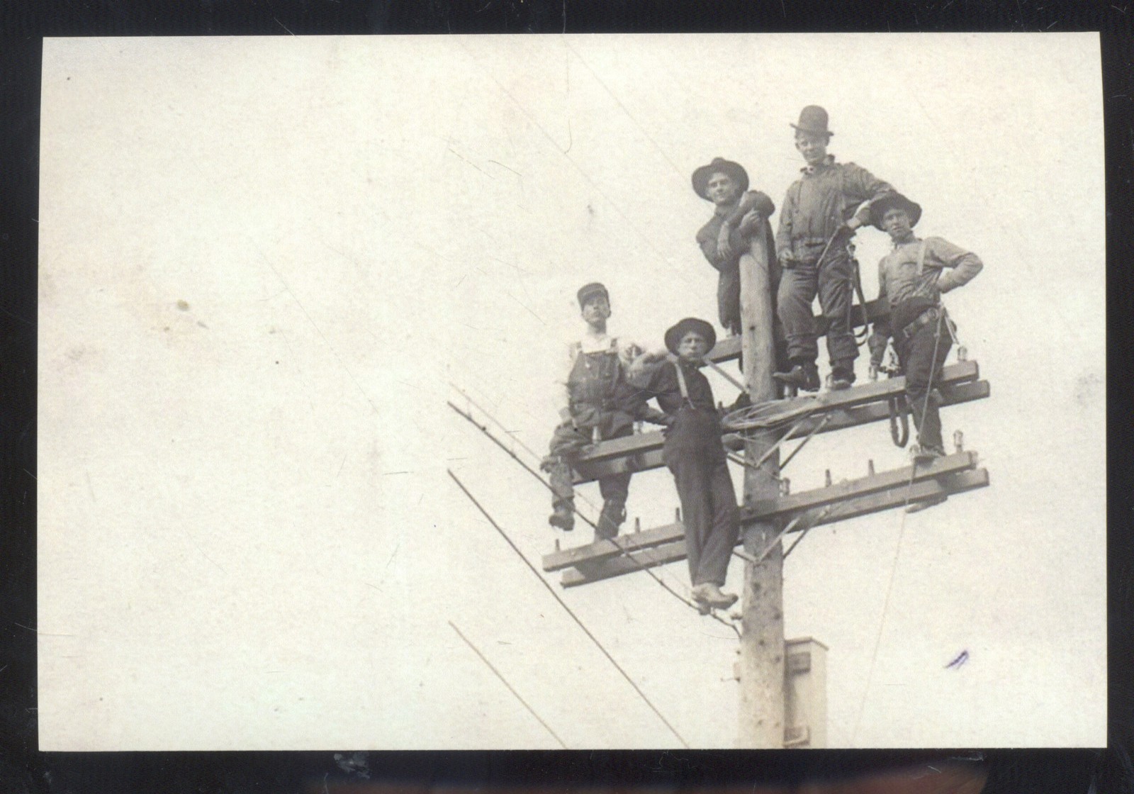 REAL PHOTO CENTREVILLE MICHIGAN LINEMEN ELECTRIC POLE WORKERS POSTCARD COPY