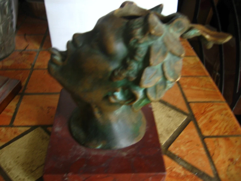 lampe à huile ancienne  tête en bronze sur socle marbre - Photo 2/4