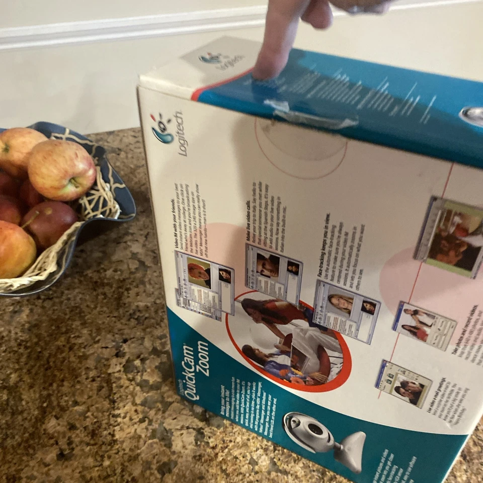 Logitech Quickcam USB Zoom Web Cam - Image 4 of 4