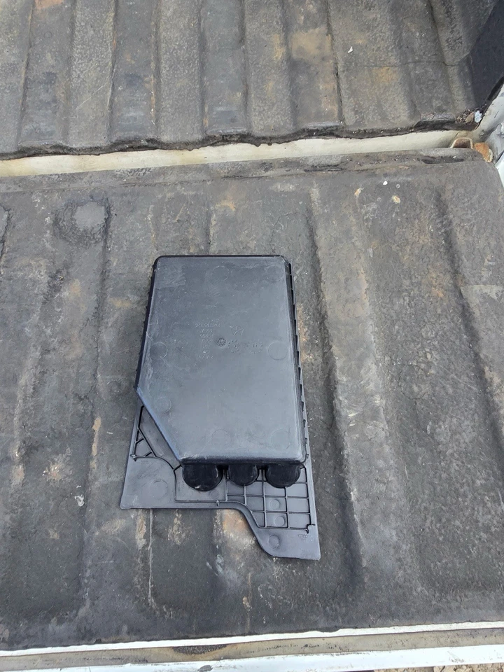 ✅ 08-12 JEEP LIBERTY / DODGE NITRO *CONSOLA CENTRAL ALMACENAMIENTO CUBÍCULO BANDEJA INSERTO OEM Foto 2 de 2