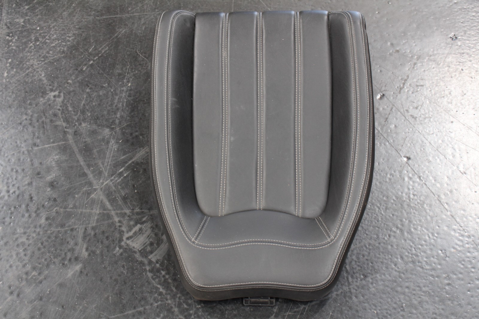 Maserati GranCabrio, LH, Left, Rear Seat, Upper Section, Used