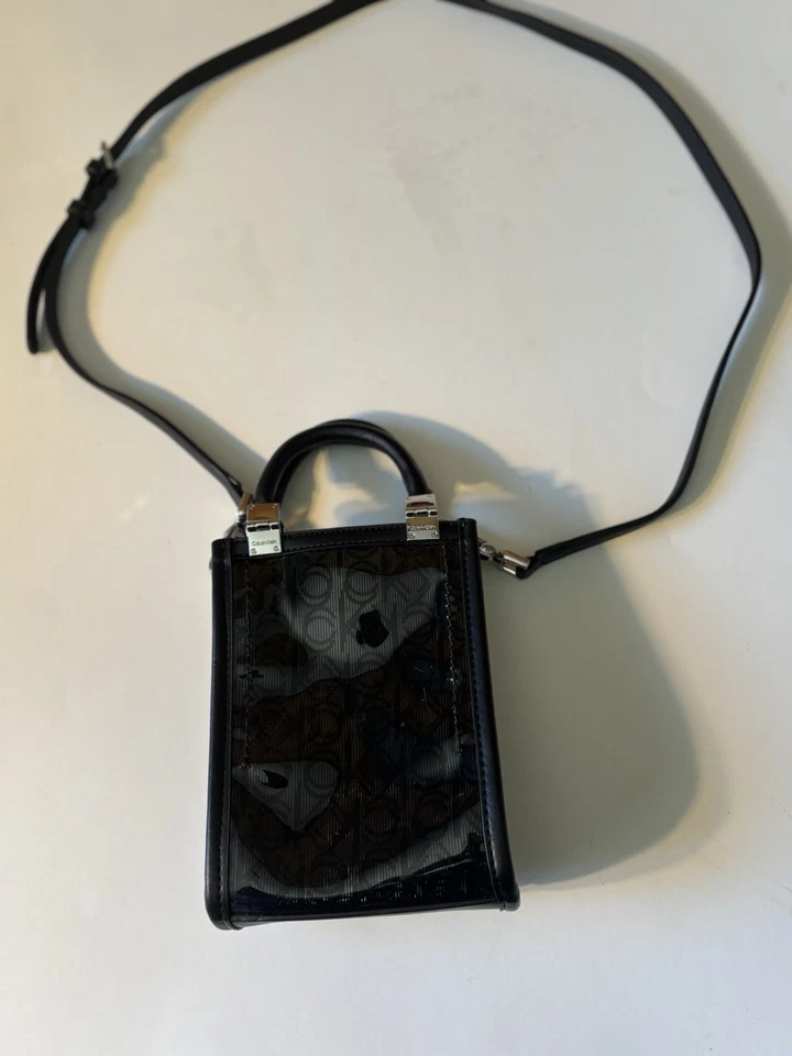 Bandolera para teléfono Calvin Klein Foto 2 de 4