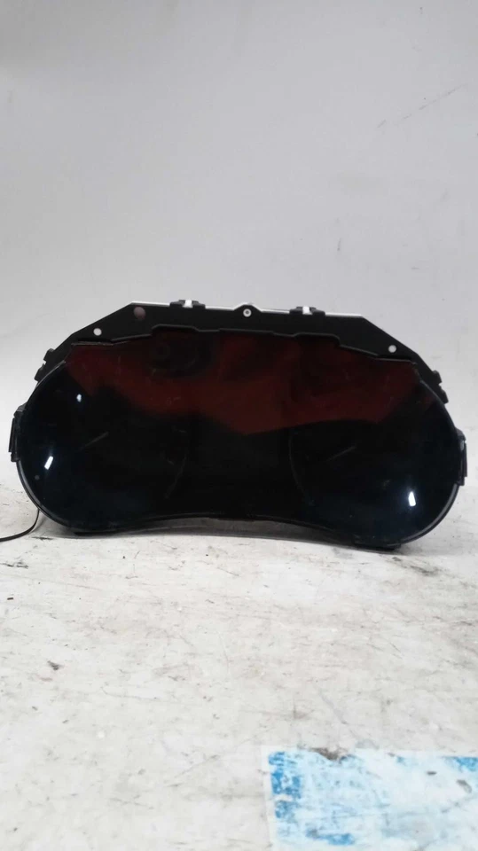 Medidor de velocímetro usado se adapta a: Nissan Rogue Cluster 2015 VIN 5 primer dígito construido en EE. UU. Foto 2 de 4