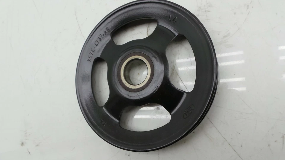 Polea bomba agua Ford Mondeo MK3 Transit MK6 2.0 DI diésel F3FA XS7E-4737-AB Foto 3 de 4