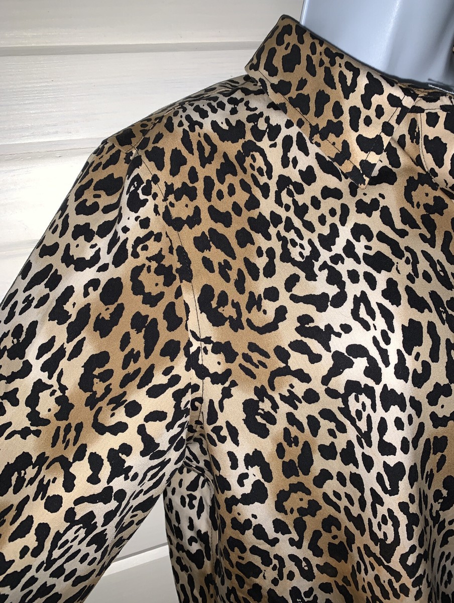 Chicos Sz 1 (MEDIUM) No-Iron Top Leopard Cheetah Tie Waist Button