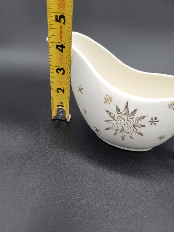 MCM Gravy Boat Retro Blanco con Estrella Dorada y Copos de Nieve Atómico  Foto 2 de 4