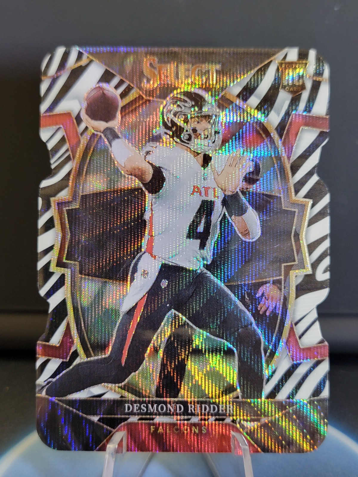 2022 Panini Select Zebra Prizm Concourse Desmond Ridder #36 Falcons
