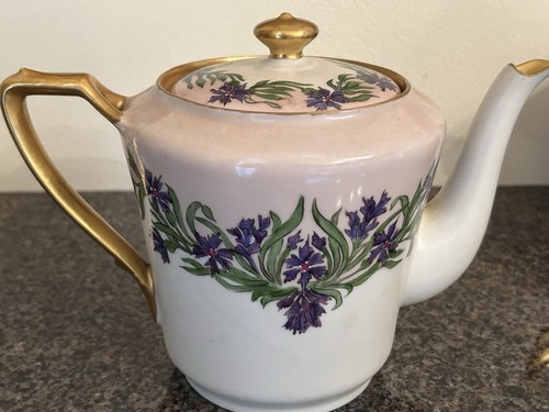Precious New 22k GOLD Embossed KPM Berlin Hand Painted KURLAND MODEL Teapot