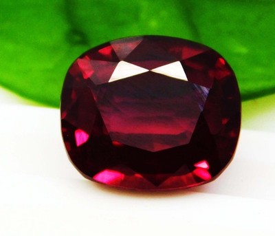 18.95cts. Natural Cushion Translucent Madagascar Red Ruby Loose Gemstone 2
