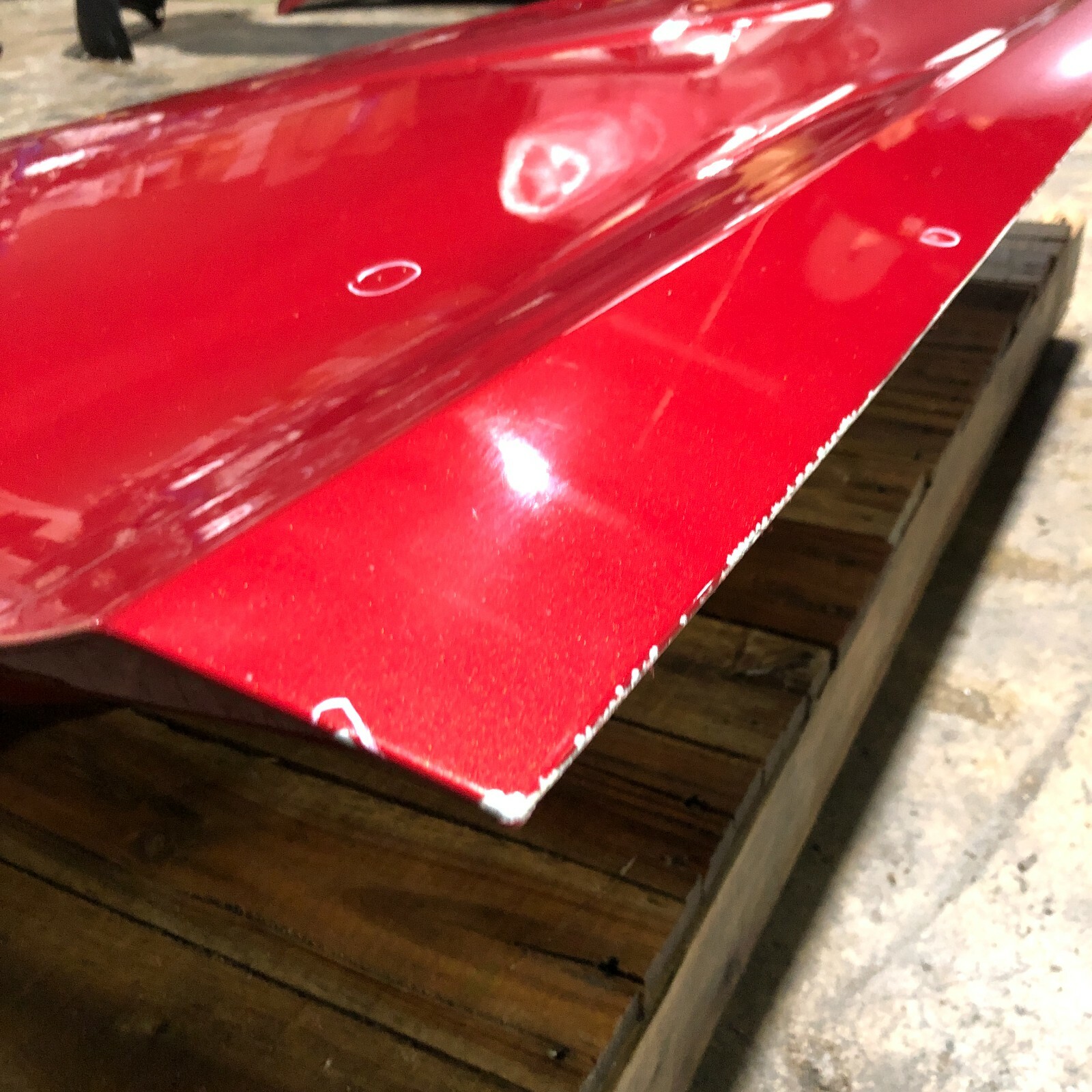 2014 - 2019 Maserati Ghibli M157 SQ4 Right Passenger Front Door Shell Ruby Red 