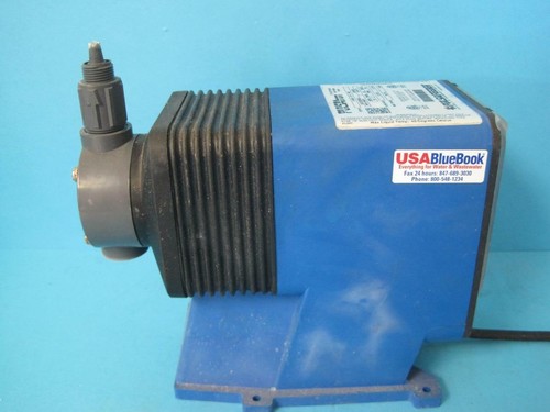 Pulsafeeder Pulsatron Electronic Metering Pump E Plus Series LPA3SA-VTT1-U03 #2 - Picture 3 of 9