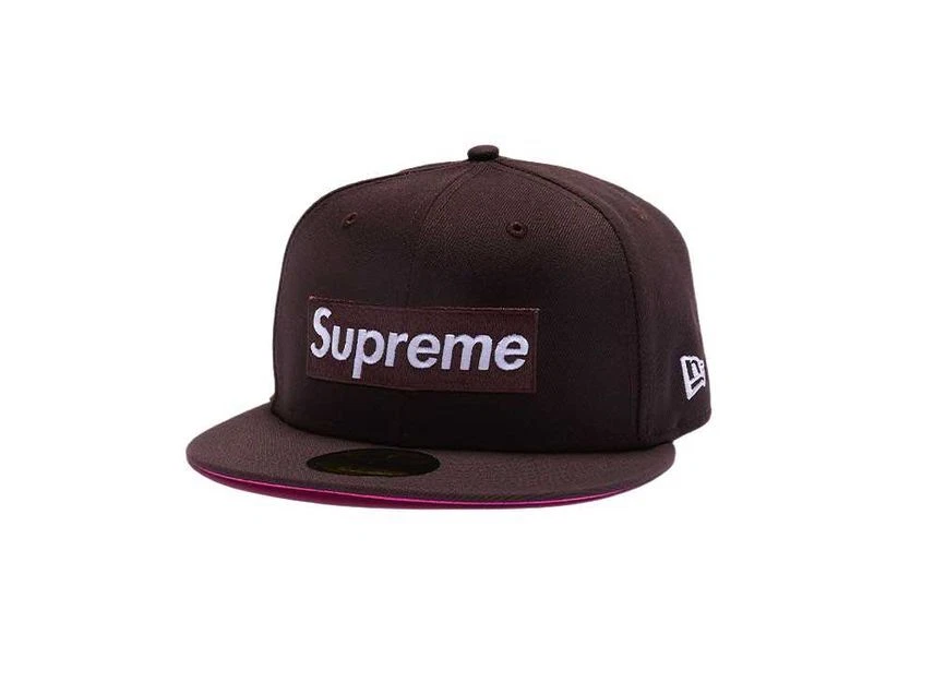 Logo Supreme No Comp Box New Era marron
