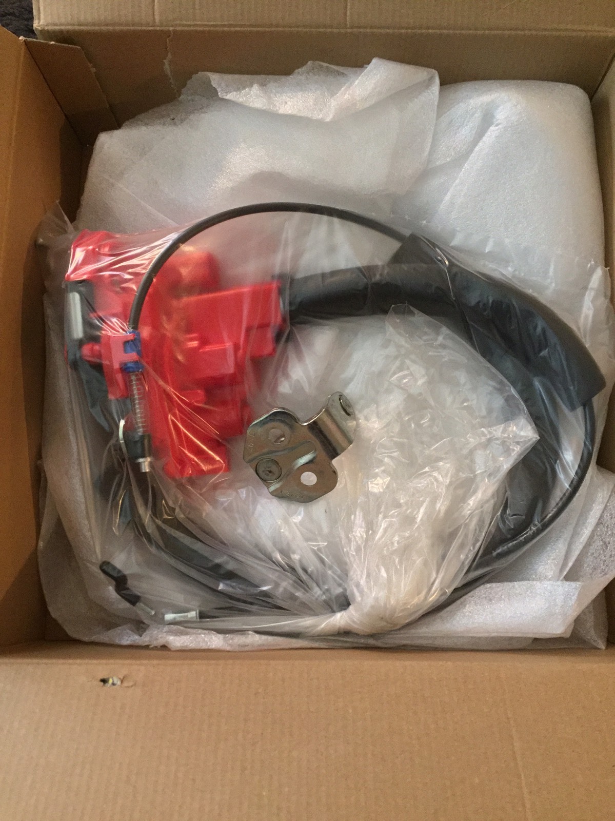 Ferrari 458 Spider Italia 2010-15 LH Left Door lock Assembly 81486900 NEW OEM