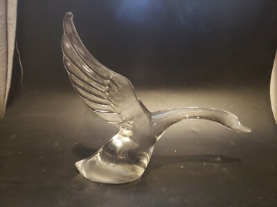 Heisey Glass Flying Swan Figurine Paperweight Wings Up 6 1/2'' x 8''