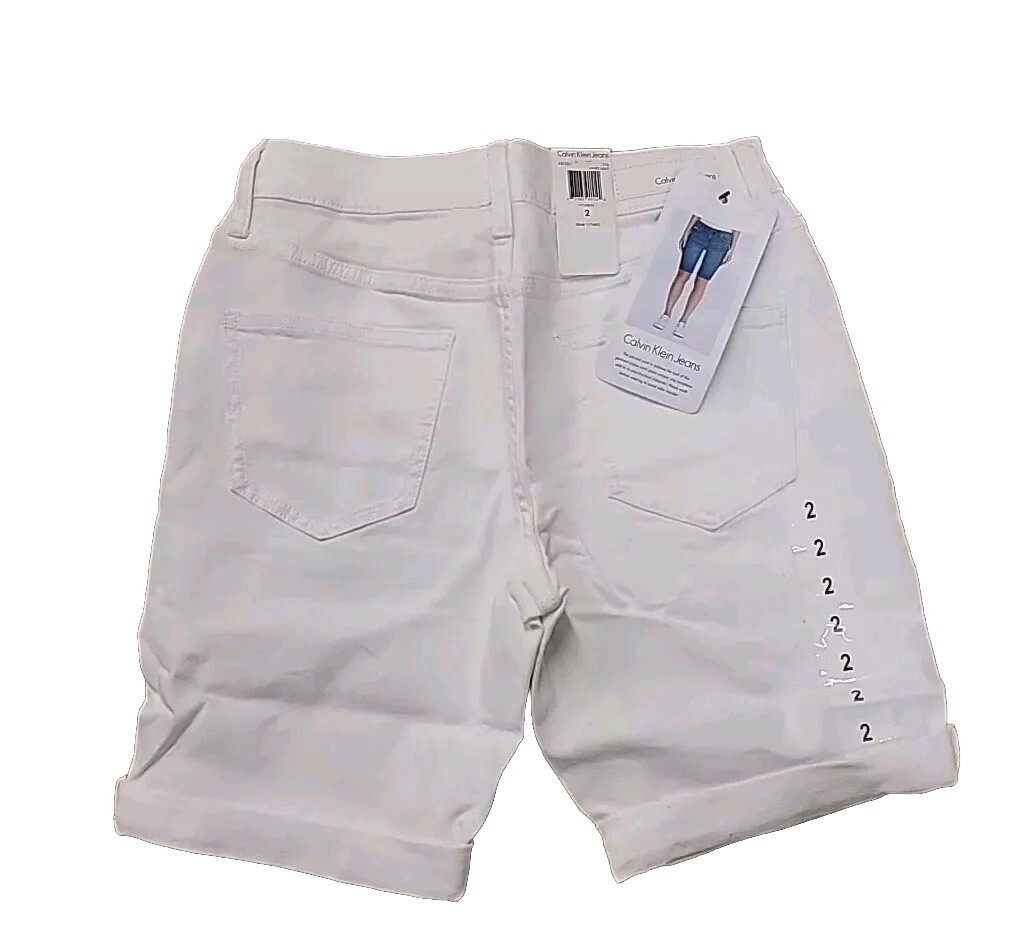 Calvin Klein Jeans Ladies' Denim Bermuda Short White, Size 2 NEW