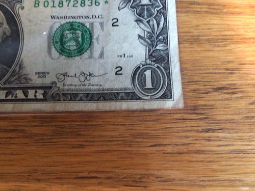 $1 Duplicate Star Note 2013 Series Serial Number B 01872836. “B” Note - Picture 3 of 4