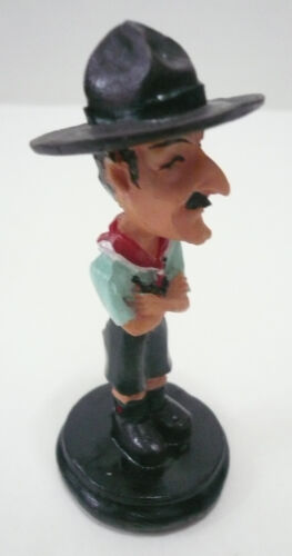 Fundador Scout Mundial - SINGAPUR SCOUTS Lord Baden Powell Gilwell Figura Estatuilla - Imagen 3 de 7