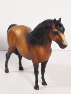 Vintage Breyer #23 Bay Shetland Pony USA (R14)
