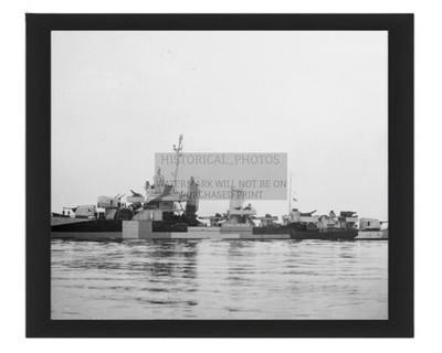 USS MOFFETT DESTROYER US NAVY BOSTON MASSACHUSETTS 1944 WWII 8X10 FRAMED PHOTO