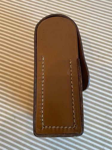Vintage Clothes Brush (very stiff with engine turning- Hard English Leather Case - Picture 5 of 10
