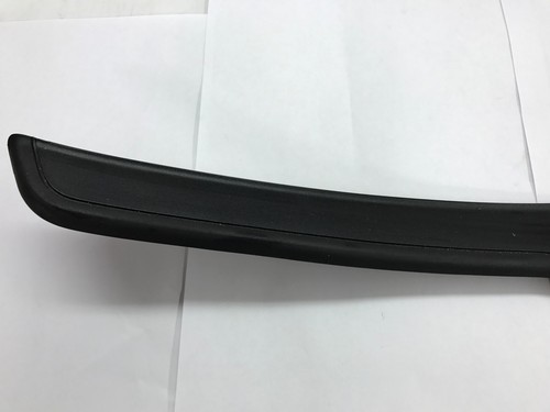 2006-2011 BMW 325I 328I 330I 335I Rear Right Door Step Cover Sedan 7060286 - Picture 5 of 9